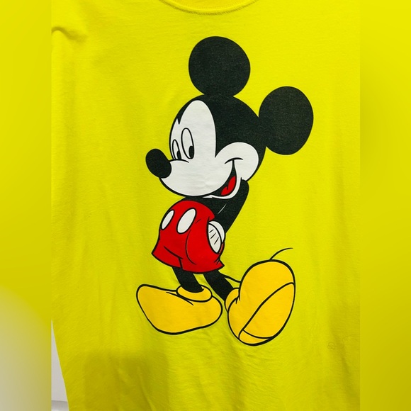 Womens Disney Mickey Mouse T Shirt Yellow Short Sleeve Size Large - Picture 2 of 4
